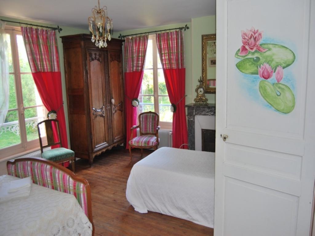Bed and Breakfast Chez Francine Et Xavier Froissy  Exterior foto